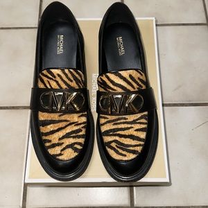 Michael Kors women’s Parker Lug Loafer size 8.
